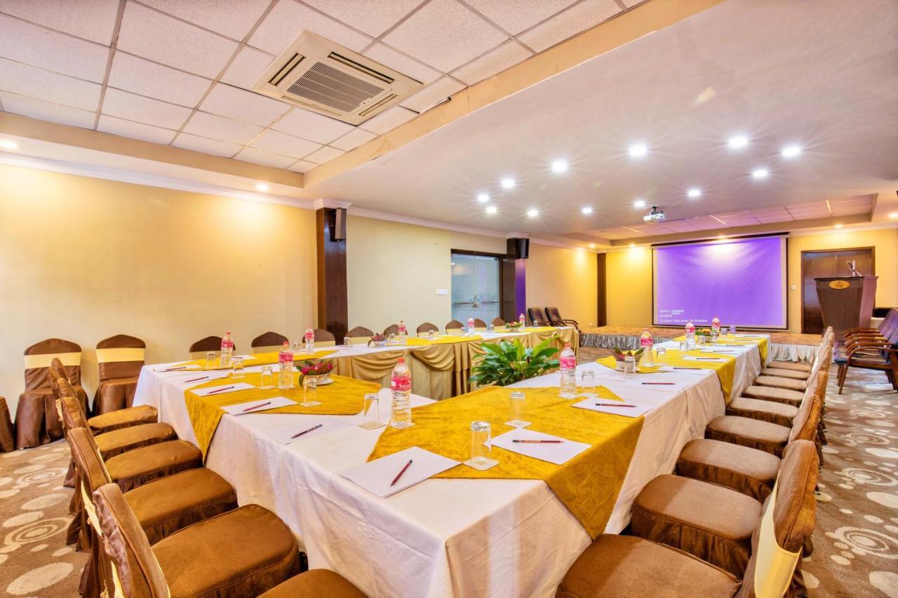 Da Yatra Courtyard Hotel Pokhara Exterior foto